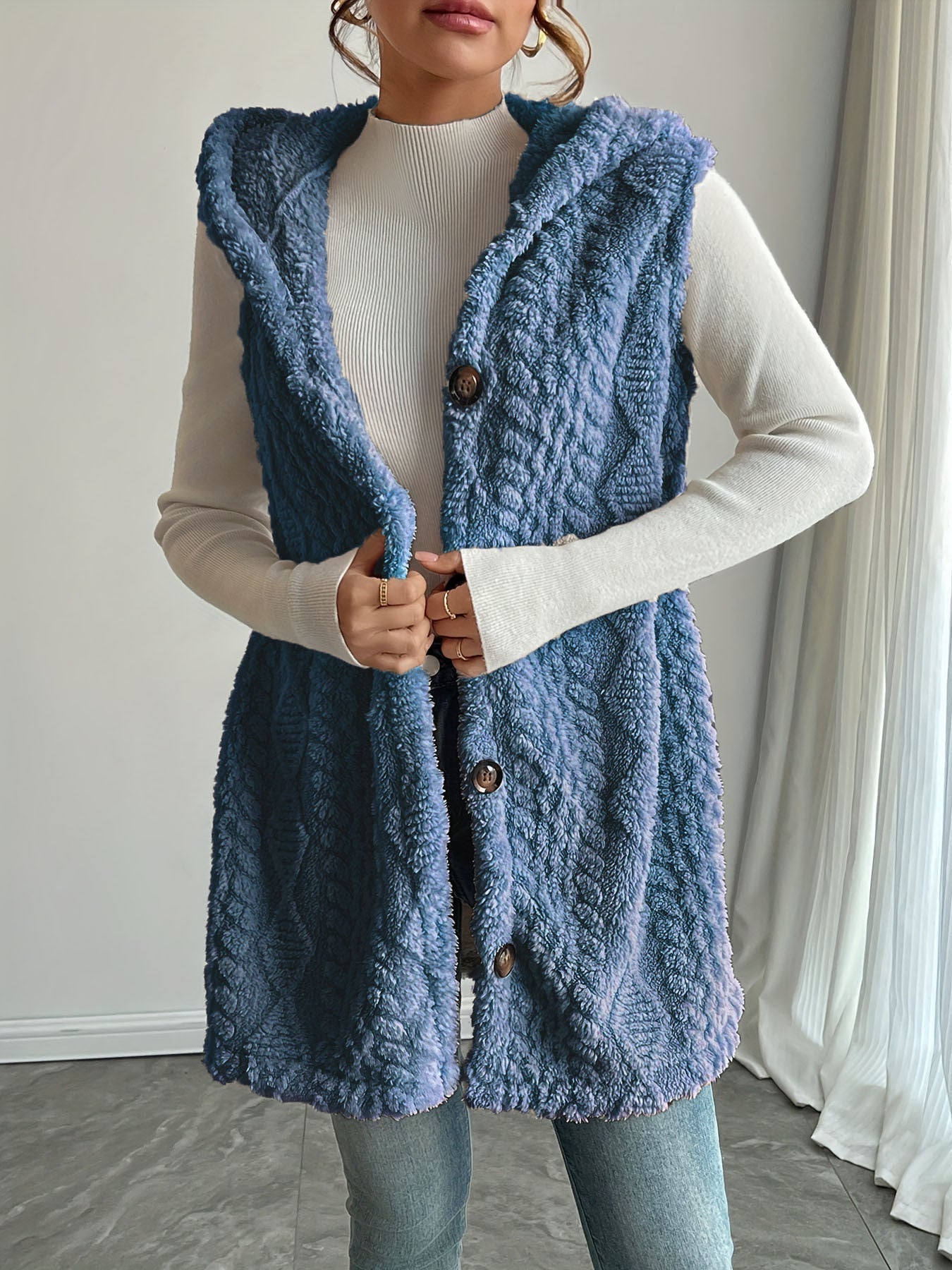Evanna | Hooded Sleeveless Vest