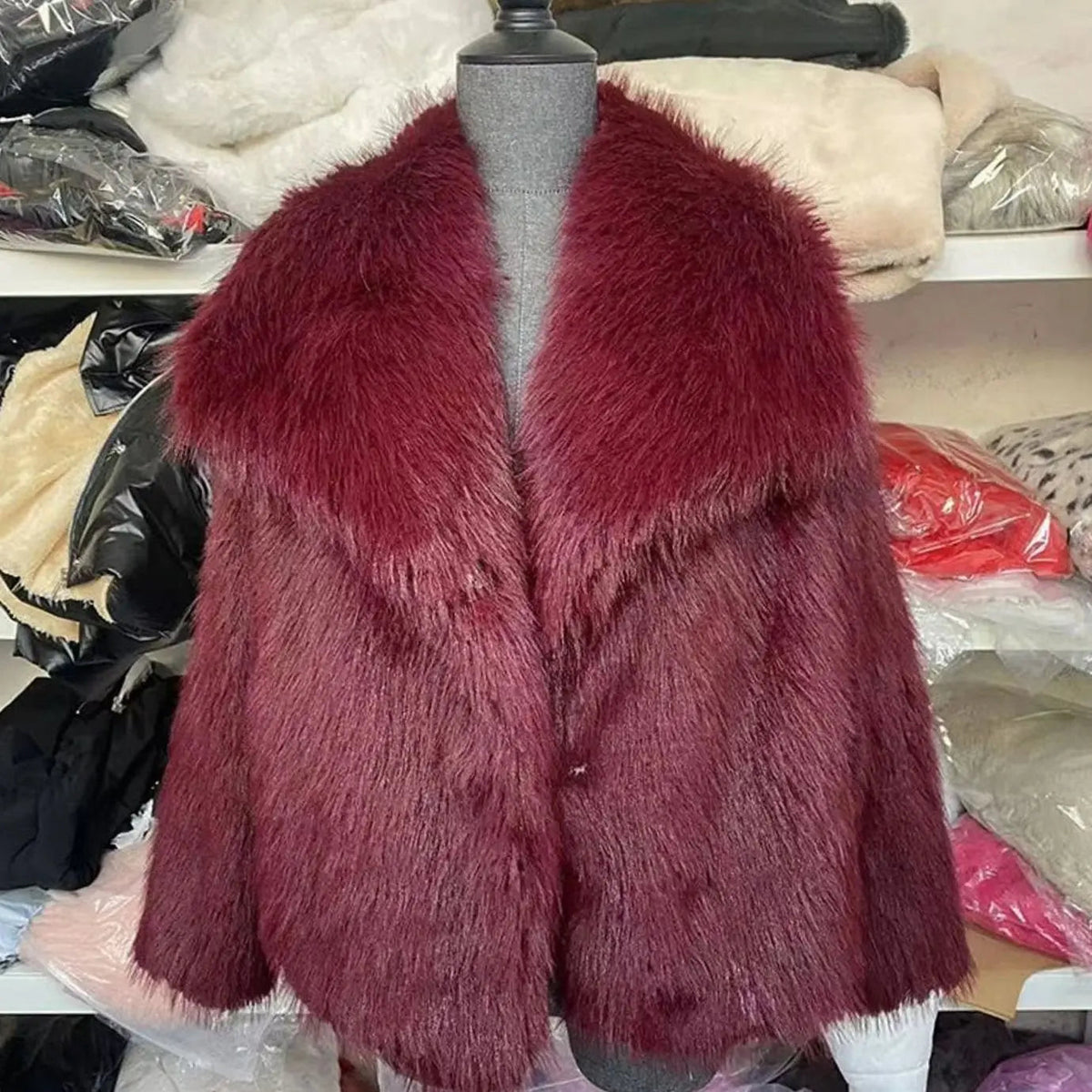 Romy | Women's Cropped Faux Fur Jacket